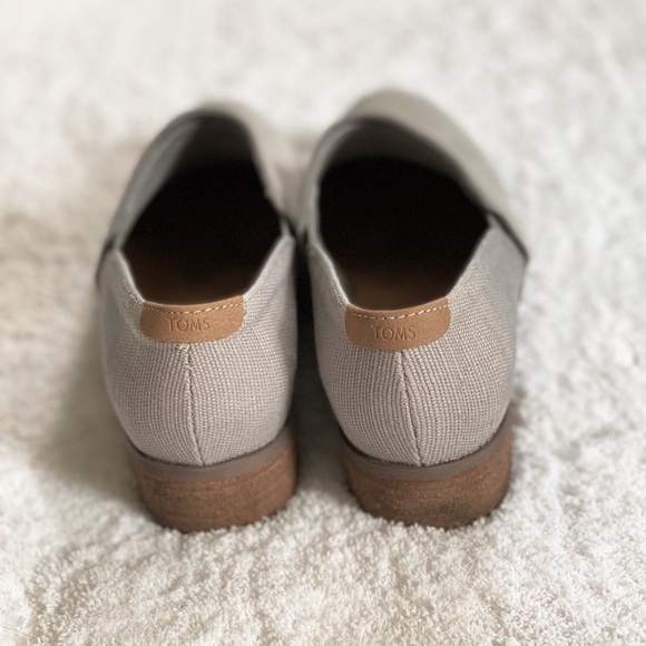 TOMS Shaye Low Ankle Bootie Size 7 - Picture 4 of 7